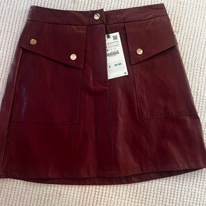 Zara faux leather skirt- never worn
